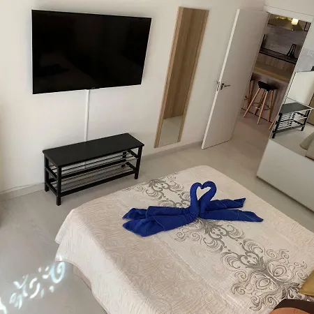 Cristianos View * Арона