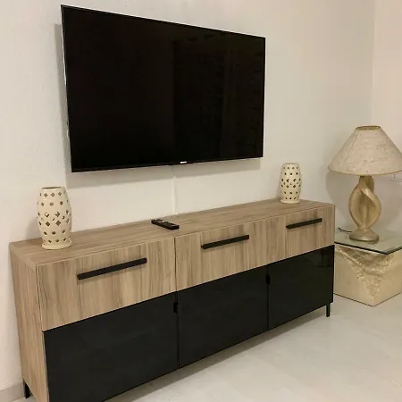 Апартаменты Cristianos View *